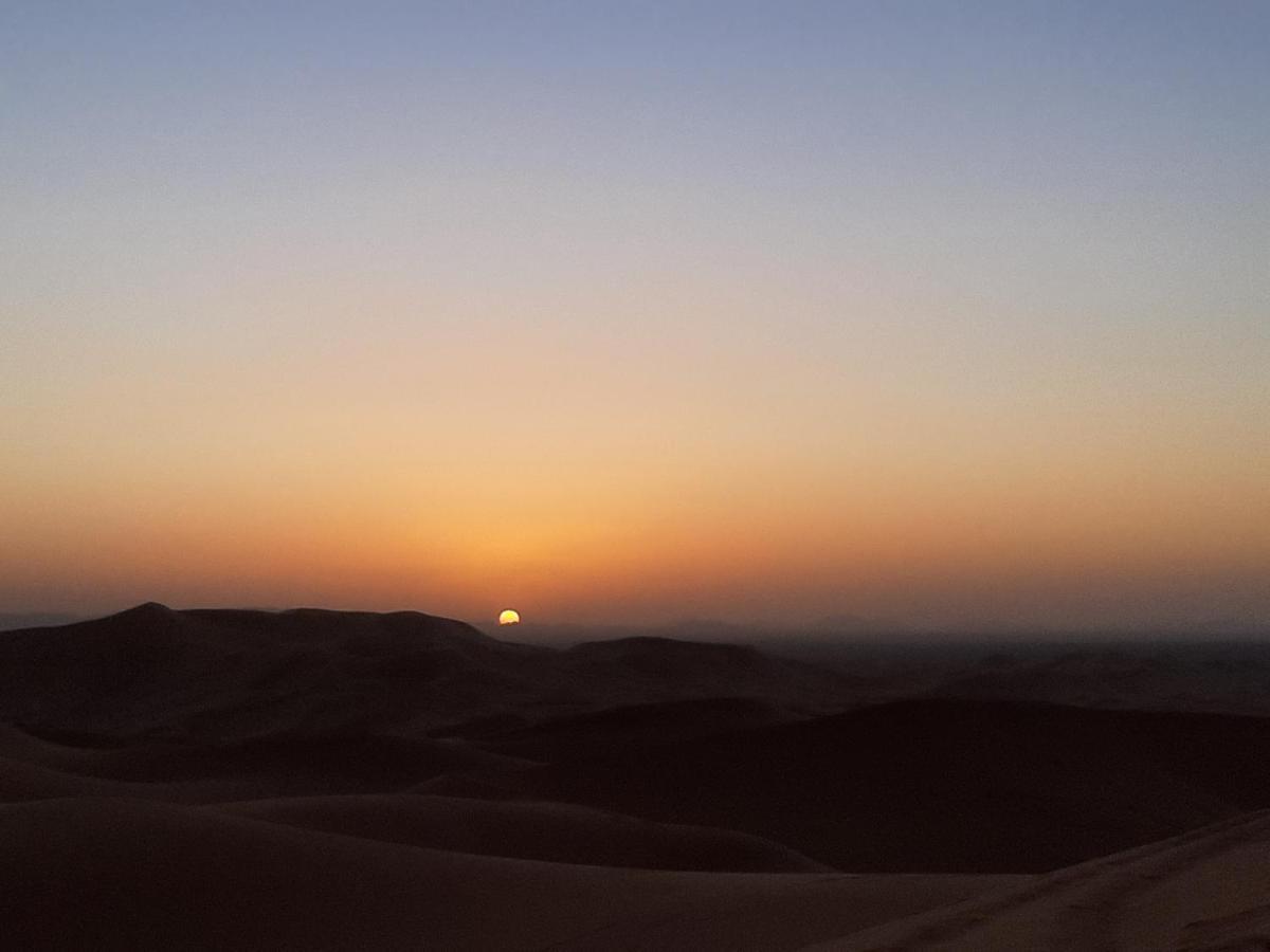 Hotel Sunset Luxury Camp Adrouine Exterior foto